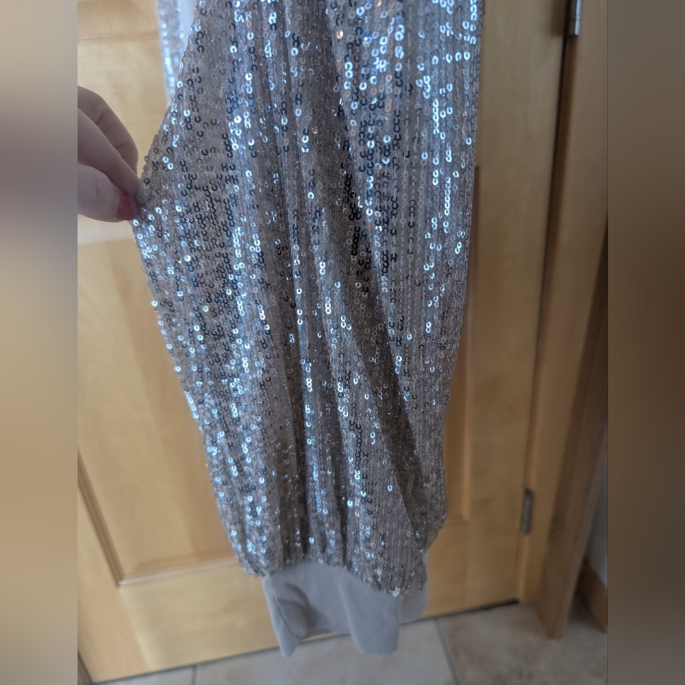 Torrid Cream Sequin Sleeve Blouse - Picture 10 of 11